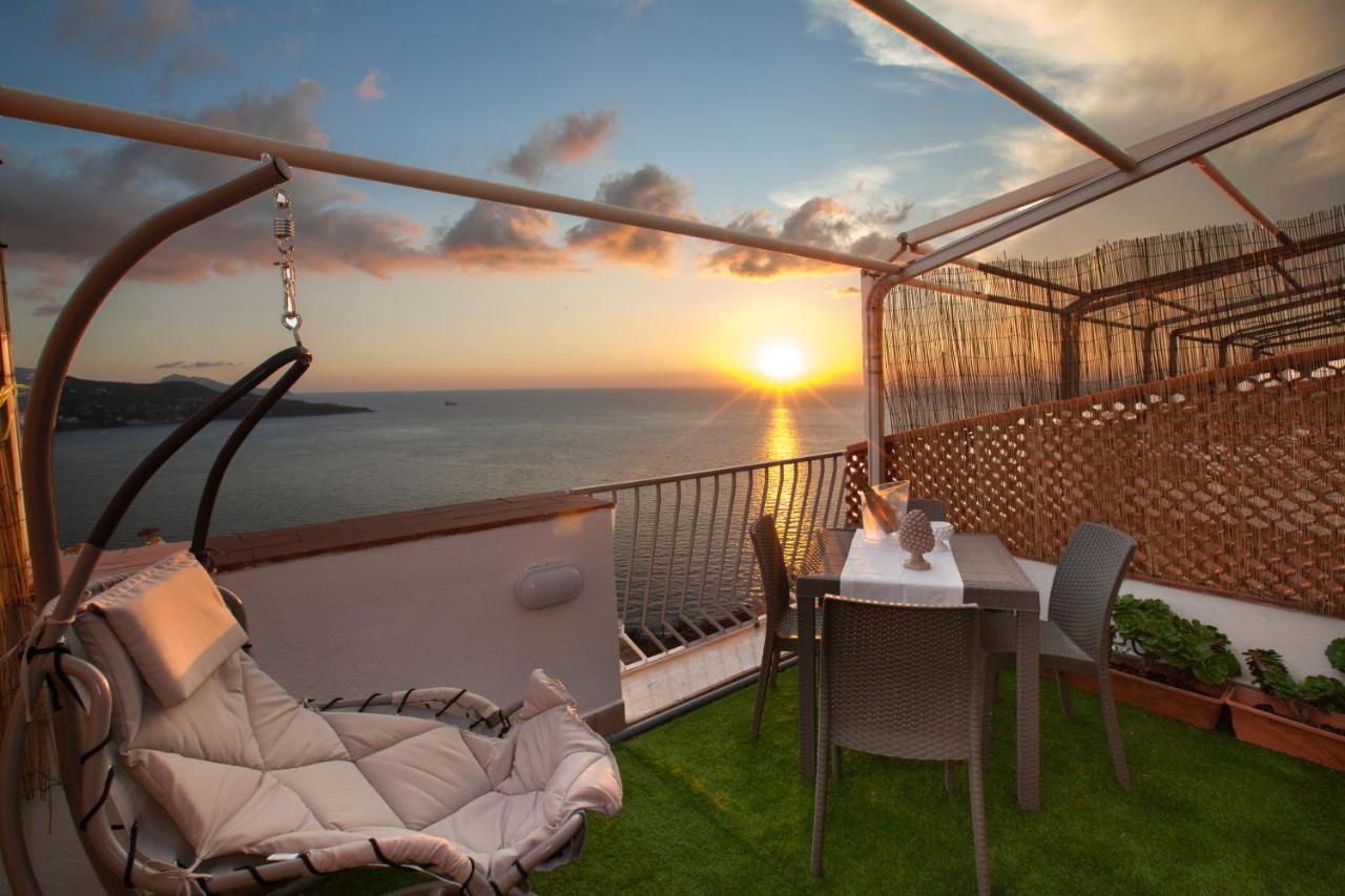Dreamers' Escape Vico Equense Exterior photo